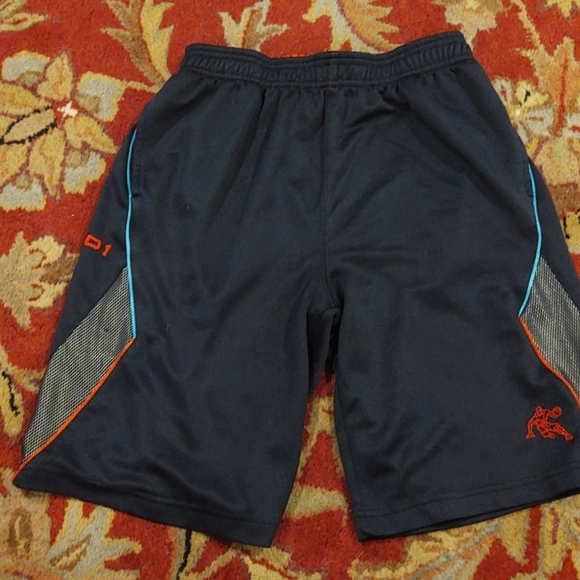 Boys 14-16 XL AND1 shorts Two pairs one price!!! - Picture 6 of 10